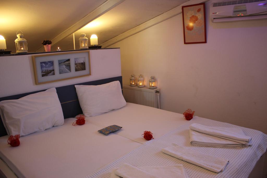 Efharisto Hotel Бозджаада Екстер'єр фото